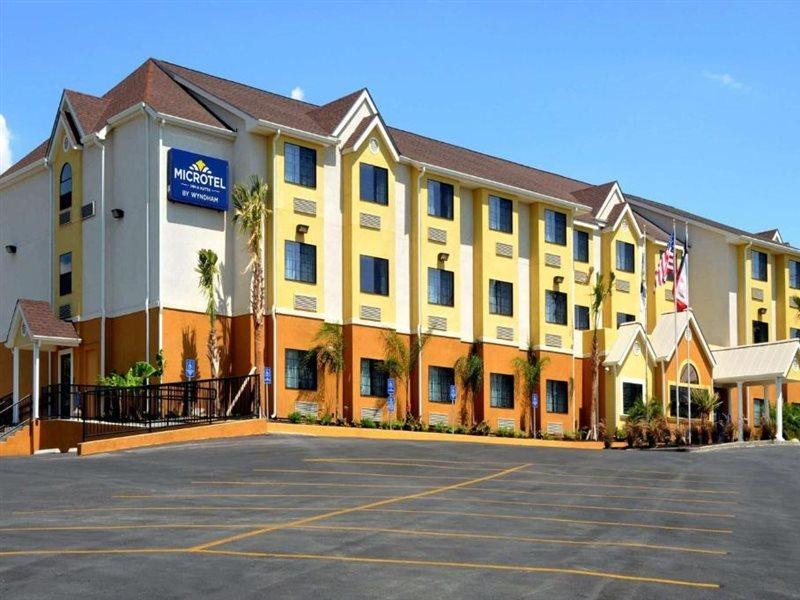 Microtel Inn & Suites By Wyndham New Braunfels I-35 Екстериор снимка